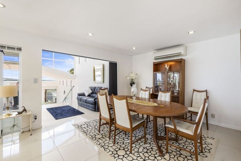 Photo of property in 100 Bramley Drive, Farm Cove, Auckland, 2012