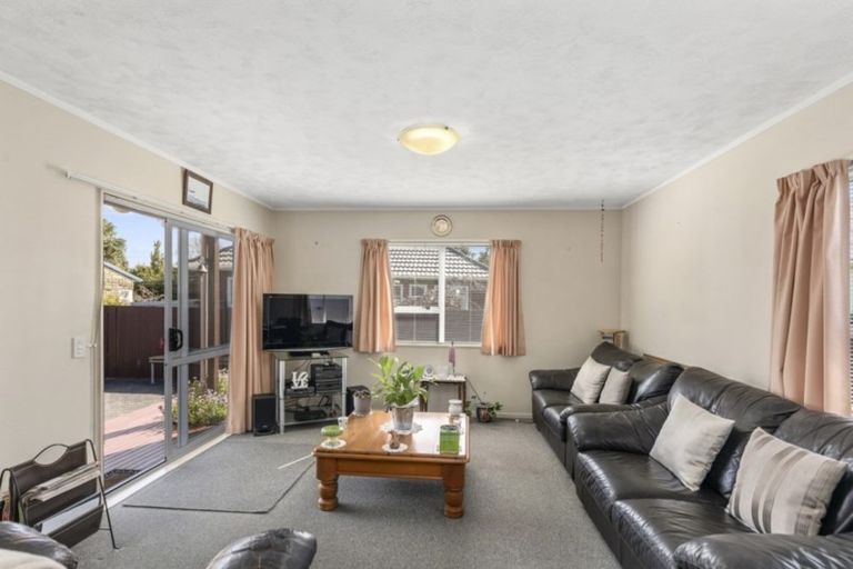 Photo of property in 2/19 Godley Street, Waterloo, Lower Hutt, 5011