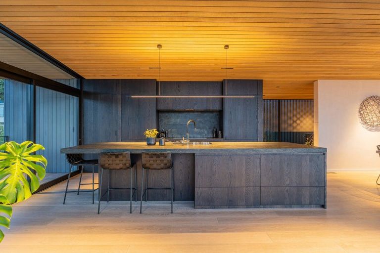 Photo of property in 4 Margaret Place, Hahei, Whitianga, 3591