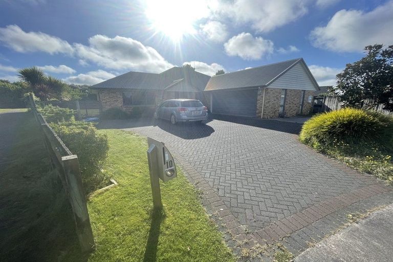 Photo of property in 10 Durmast Court, Cambridge, 3434