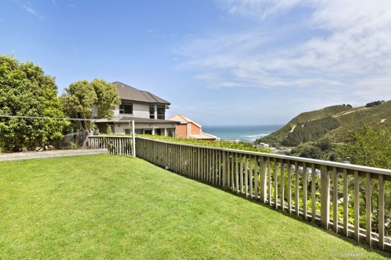 Photo of property in 30 Jordan Street, Owhiro Bay, Wellington, 6023