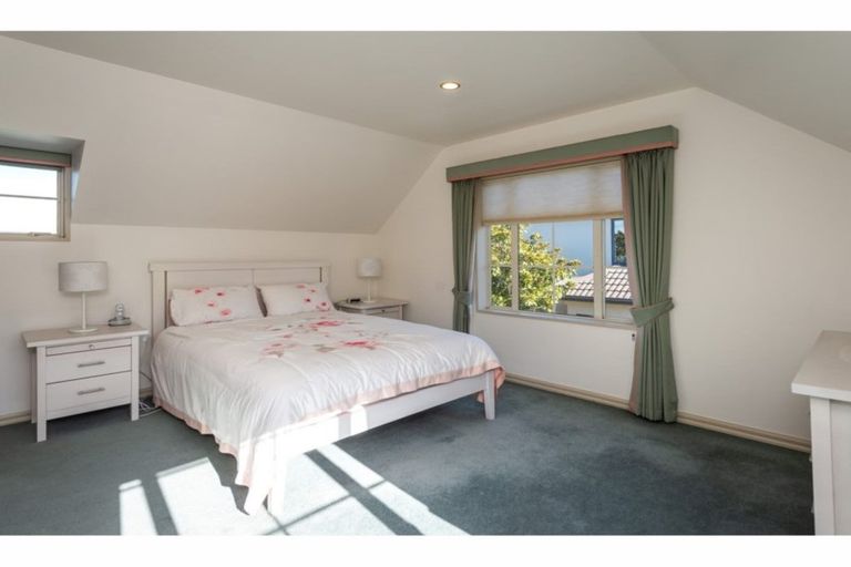 Photo of property in 2/61 Hawkesbury Avenue, St Albans, Christchurch, 8014