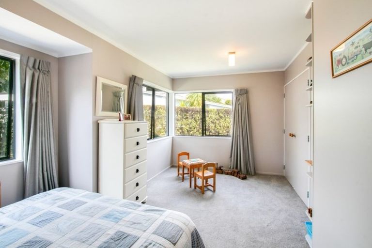 Photo of property in 18 Airini Road, Waimarama, Havelock North, 4294