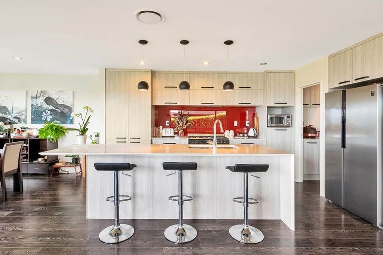 Photo of property in 14 Platinum Rise, Ranui, Auckland, 0612