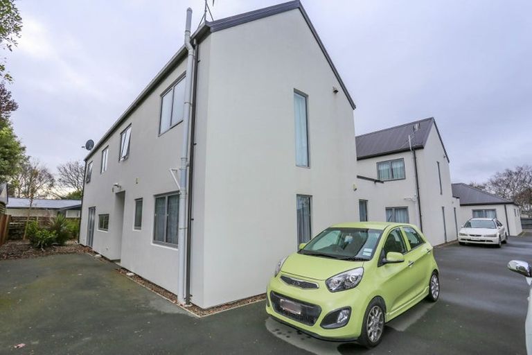 Photo of property in 1/24a Bowen Street, Upper Riccarton, Christchurch, 8041