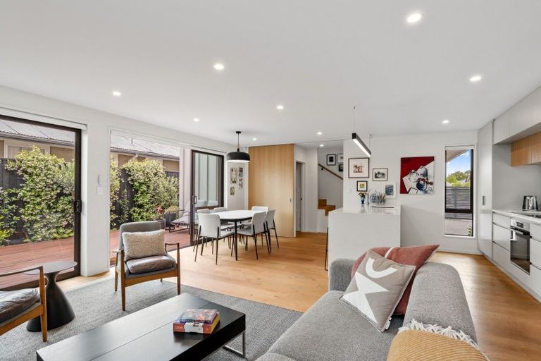 Photo of property in 199a Springfield Road, St Albans, Christchurch, 8014