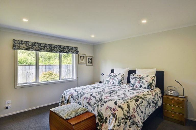 Photo of property in 62 Feist Street, Carterton, 5713