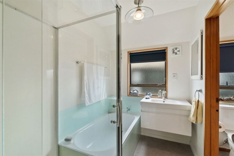 Photo of property in 5b Massey Crescent, St Albans, Christchurch, 8014