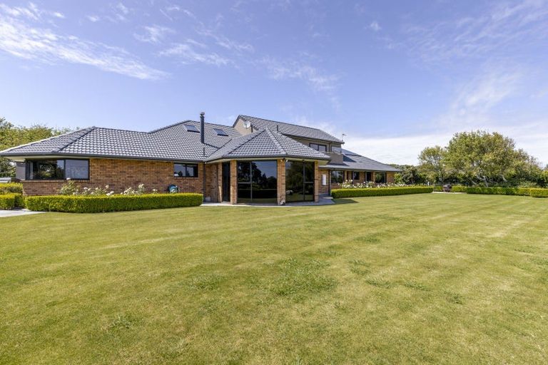 Photo of property in 1179 Devon Road, Bell Block, New Plymouth, 4373