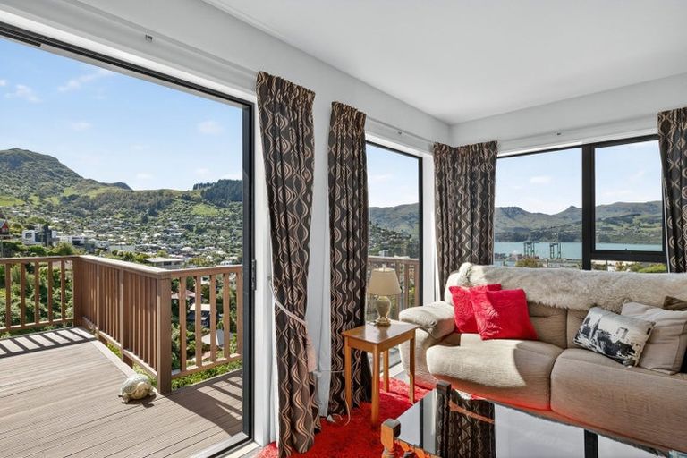 Photo of property in 30a Ticehurst Road, Lyttelton, 8082