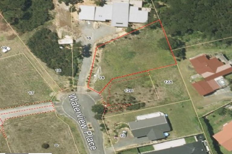 Photo of property in 14 Waterview Place, Haruru, 0204