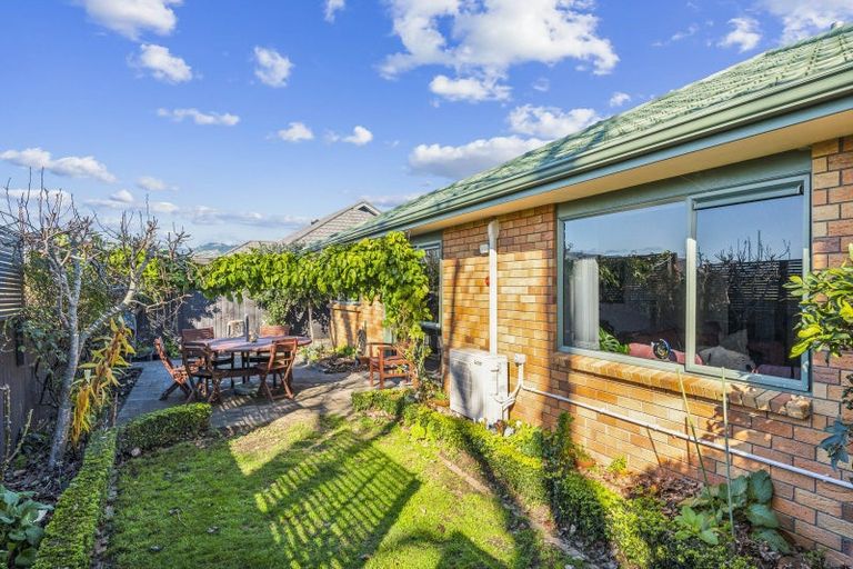 Photo of property in 17 Manhattan Court, Paraparaumu Beach, Paraparaumu, 5032