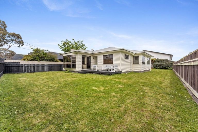 Photo of property in 39 Whakatiki Street, Trentham, Upper Hutt, 5018