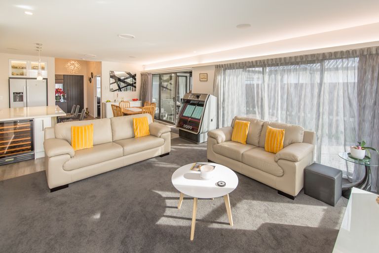 Photo of property in 74 Sutherland Drive, Kaiapoi, 7630