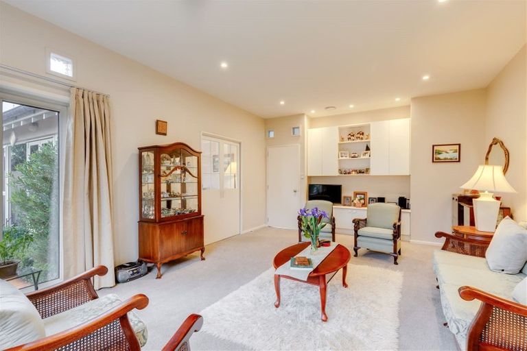 Photo of property in 46 Wai-iti Terrace, Burnside, Christchurch, 8052