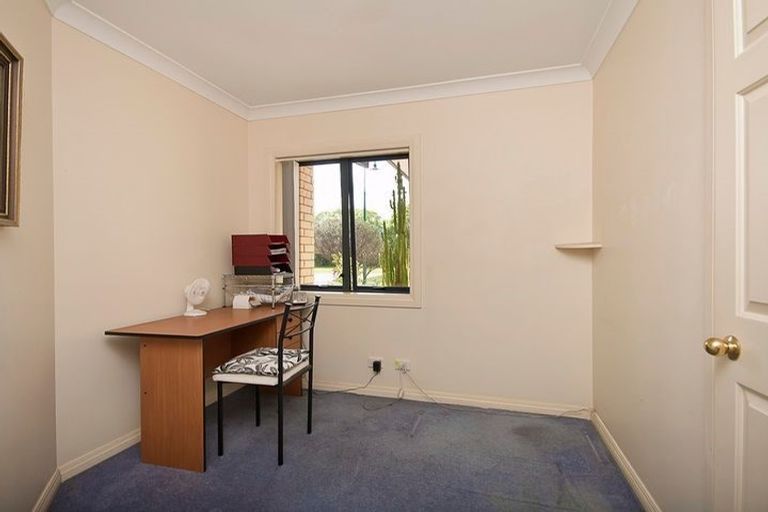 Photo of property in 20 Gransna Lane, East Tamaki, Auckland, 2013