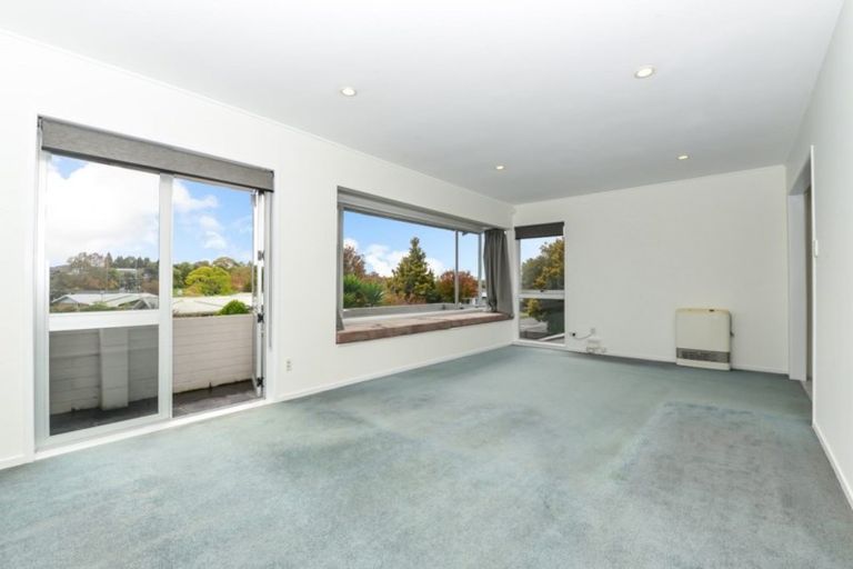 Photo of property in 77 Aberdeen Drive, Dinsdale, Hamilton, 3204