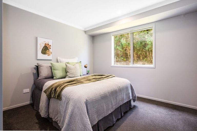 Photo of property in 34 Mooring Close, Whitby, Porirua, 5024