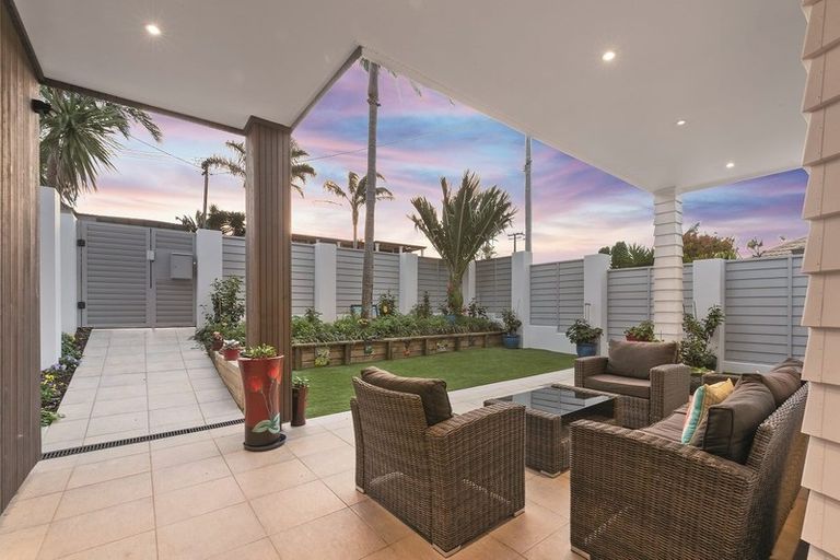 Photo of property in 11 Prospect Terrace, Milford, Auckland, 0620
