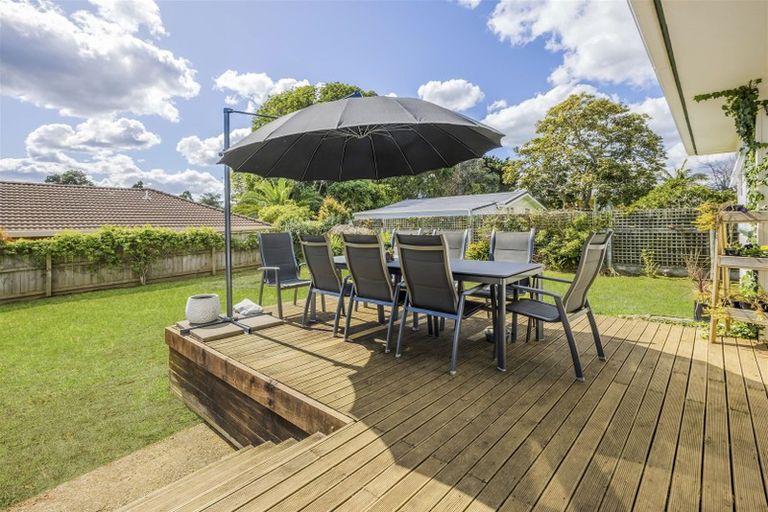 Photo of property in 35 Youngs Road, Papakura, 2110