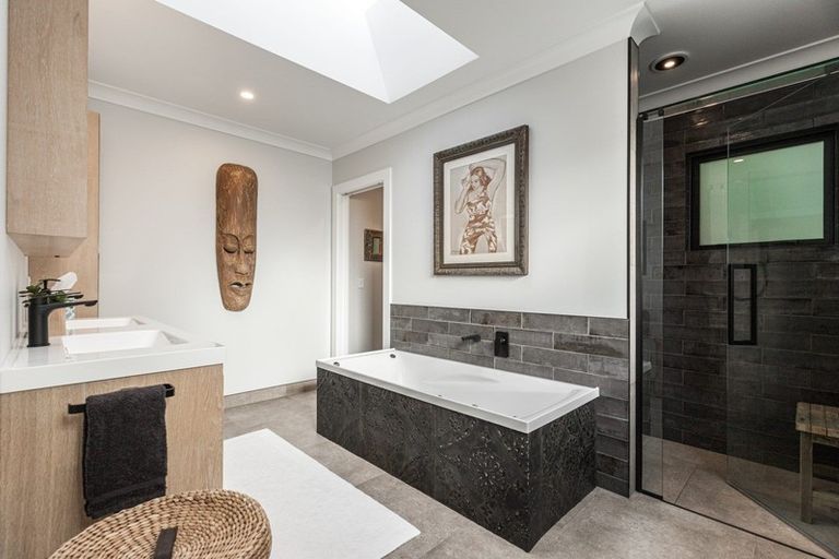 Photo of property in 72 Reid Road, Glenbrook, Waiuku, 2681