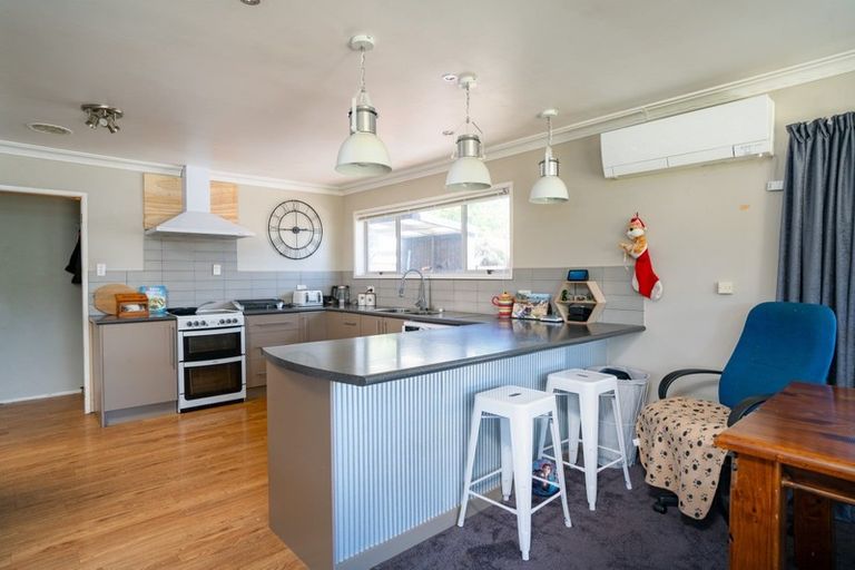 Photo of property in 22 Macdonell Street, Hilltop, Taupo, 3330
