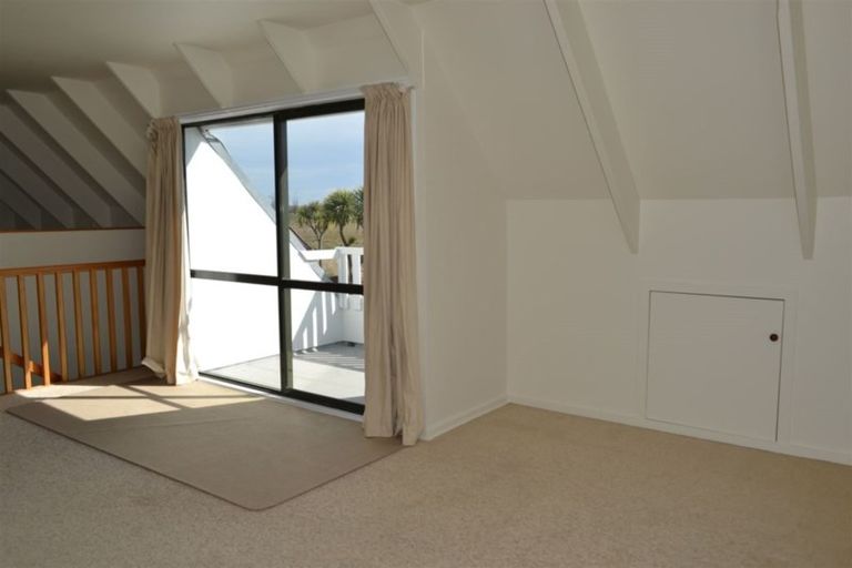 Photo of property in 33a Broadway Avenue, Waikuku Beach, 7473