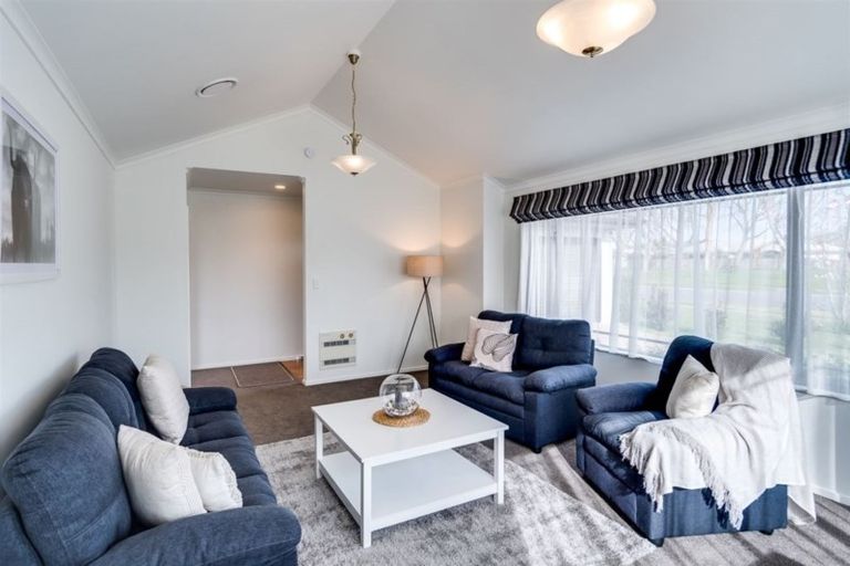 Photo of property in 132 Ascot Avenue, Taradale, Napier, 4112