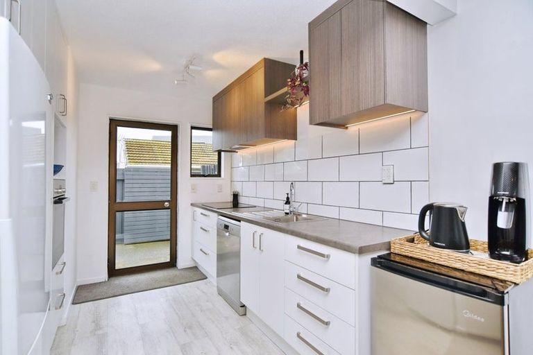 Photo of property in 4/11 Burns Street, Sydenham, Christchurch, 8023