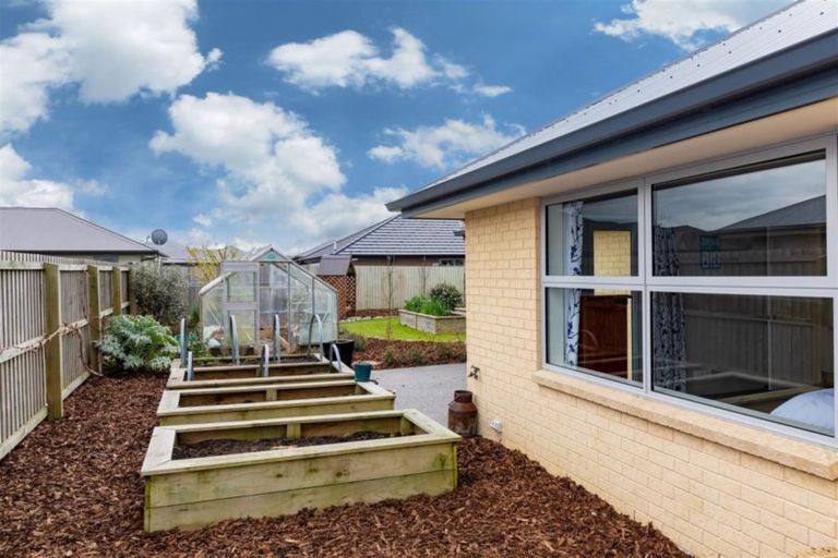 Photo of property in 6 Bradbury Avenue, Rolleston, 7614