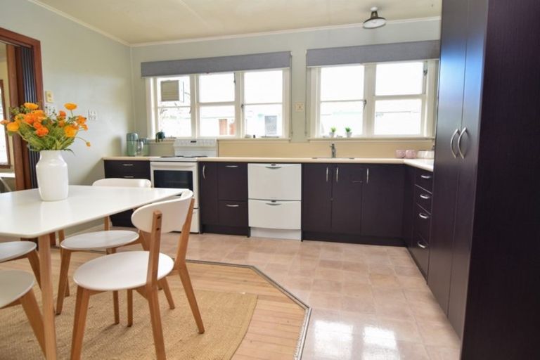 Photo of property in 5 Charles Street, Carterton, 5713