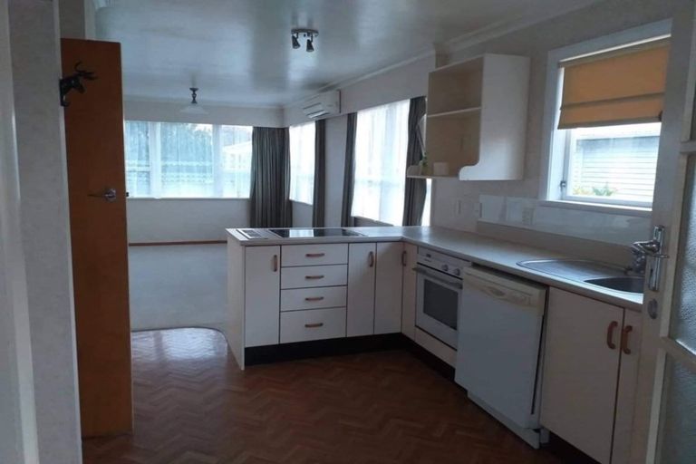 Photo of property in 5 Ross Street, Levin, 5510