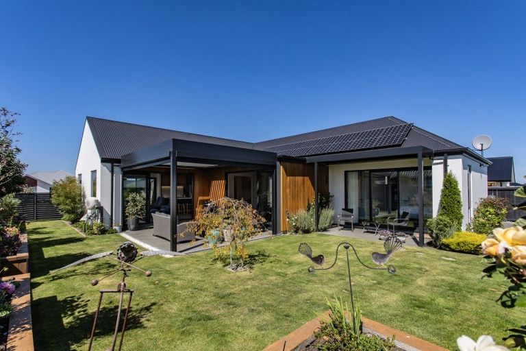 Photo of property in 4 Crete Road, Rangiora, 7400