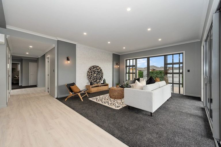 Photo of property in 10 Sydney Place, Flagstaff, Hamilton, 3210