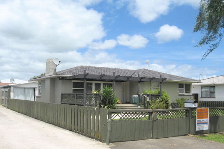 Photo of property in 24 Tairere Crescent, Rosehill, Papakura, 2113