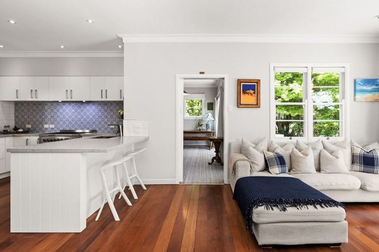 Photo of property in 49-53 Mchardy Street, Havelock North, 4130