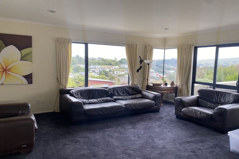Photo of property in 5 Astronomer Place, Whitby, Porirua, 5024