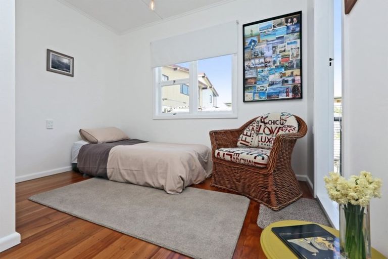 Photo of property in 18 Alpers Terrace, Marewa, Napier, 4110