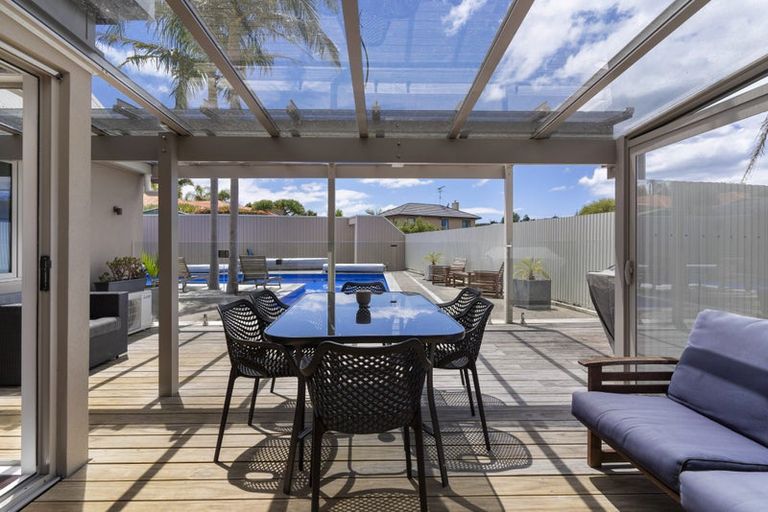 Photo of property in 6 Commodore Court, Gulf Harbour, Whangaparaoa, 0930
