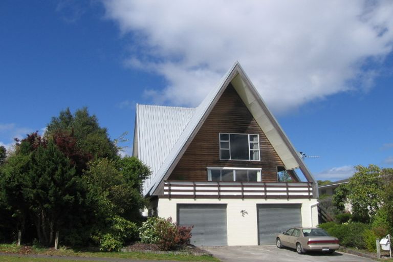 Photo of property in 58 Saint James Street, Richmond Heights, Taupo, 3330