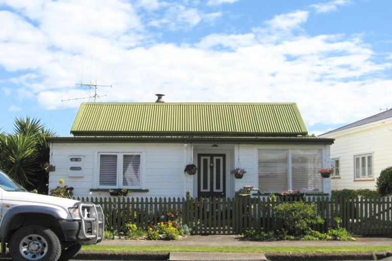 Photo of property in 111 Davy Street, Thames, 3500