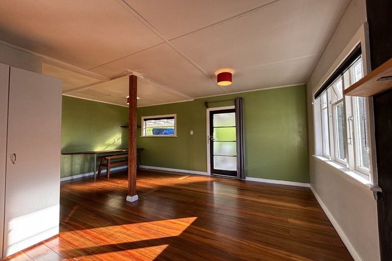 Photo of property in 76 Emano Street, Toi Toi, Nelson, 7010
