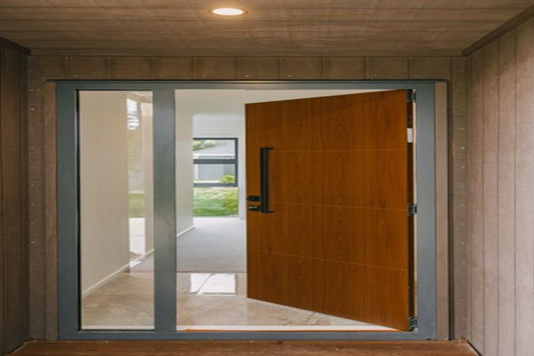 Photo of property in 31 Muhunoa Road East, Ohau, Levin, 5570