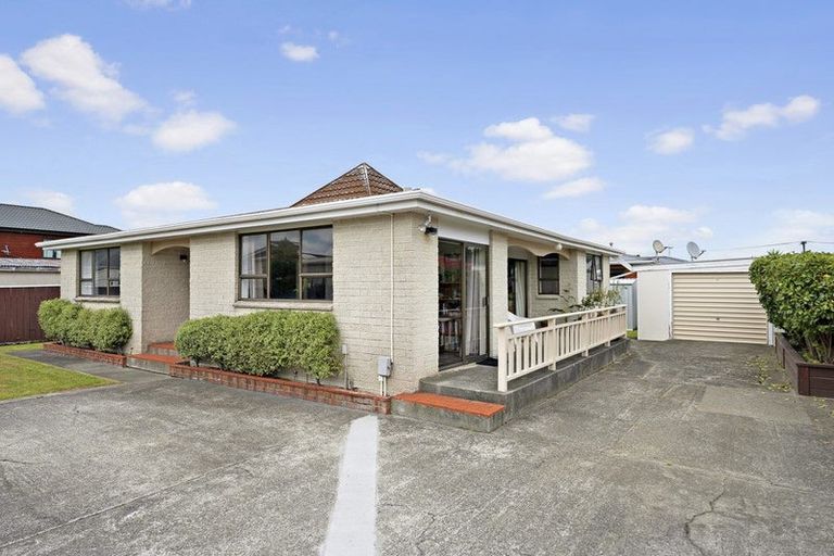 Photo of property in 22 Byron Street, Miramar, Wellington, 6022