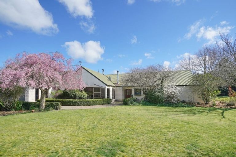 Photo of property in 546 Halkett Road, West Melton, Christchurch, 7671