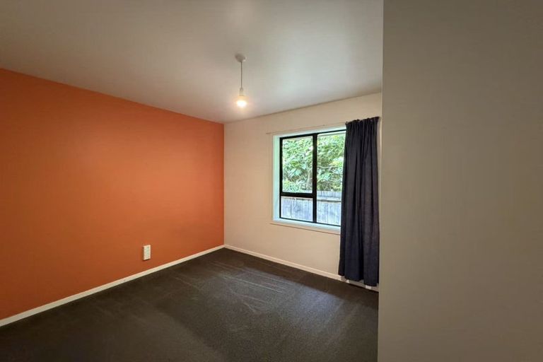 Photo of property in 10 Oakhurst Place, Russley, Christchurch, 8042