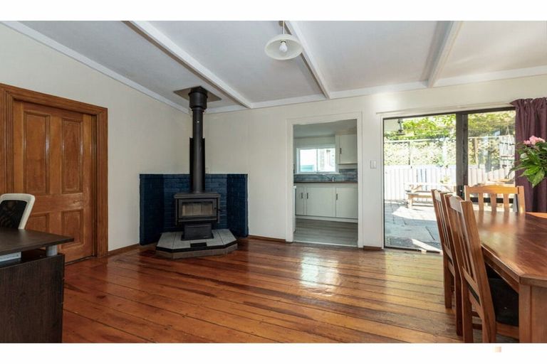 Photo of property in 68 Peel Street, Geraldine, 7930