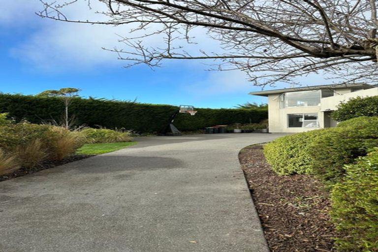 Photo of property in 93 Panorama Road, Clifton, Christchurch, 8081
