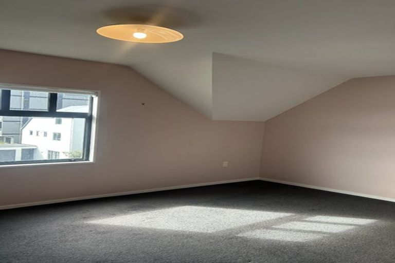 Photo of property in 40 Latimer Square, Christchurch Central, Christchurch, 8011