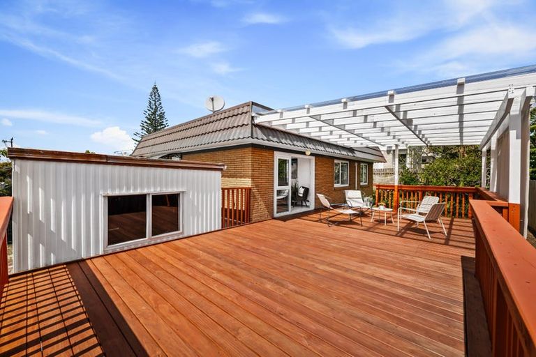 Photo of property in 4/94 Lynwood Road, New Lynn, Auckland, 0600